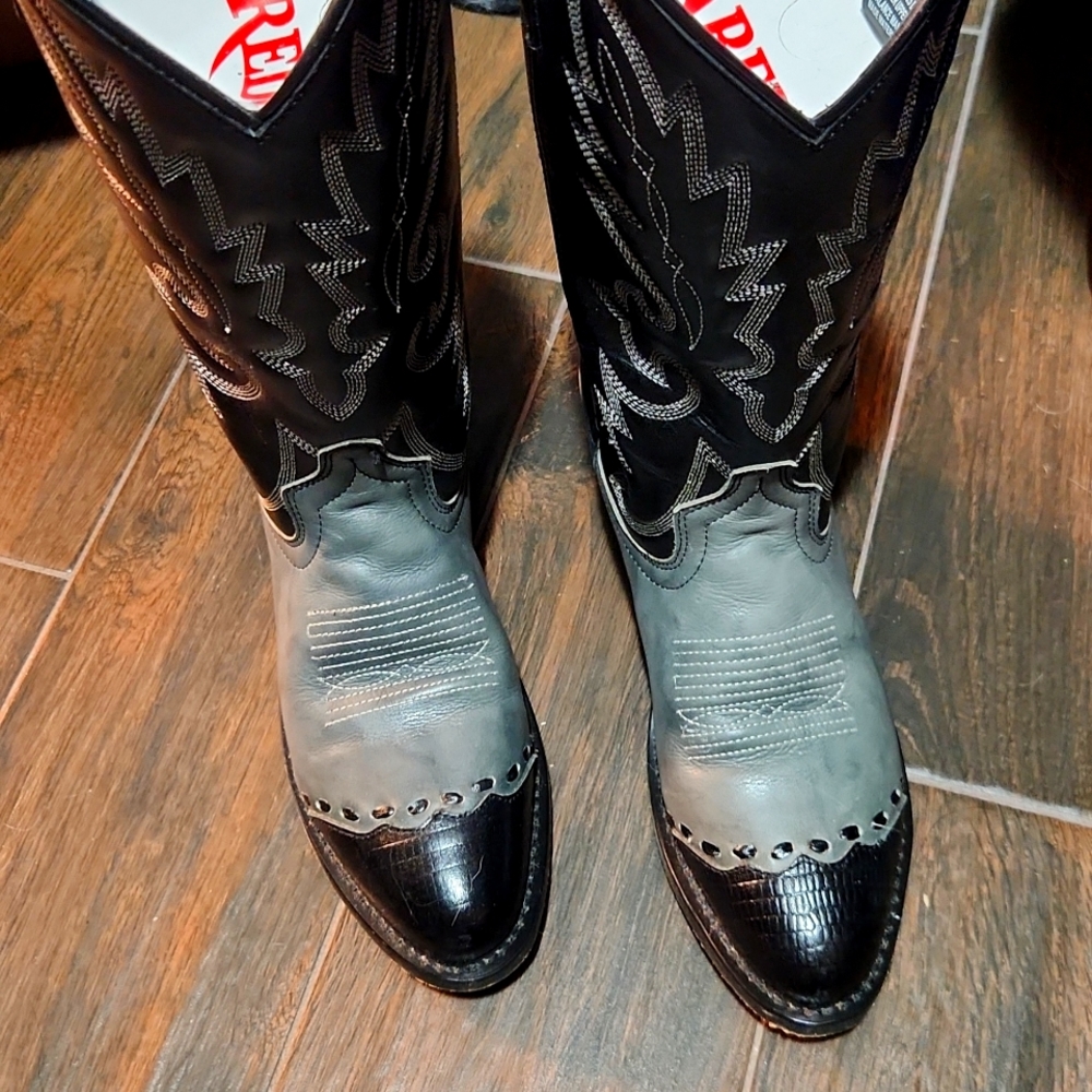 Flagstaff Laredo boots